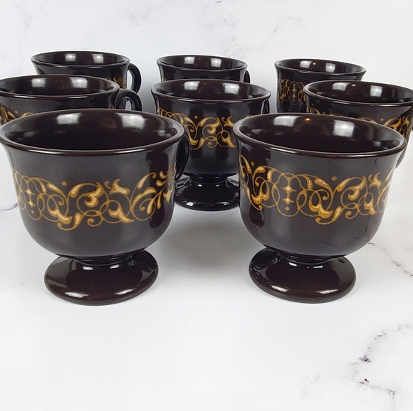 Vintage Franciscan Earthenware Footed Coffee Cups - Picture 2 of 6